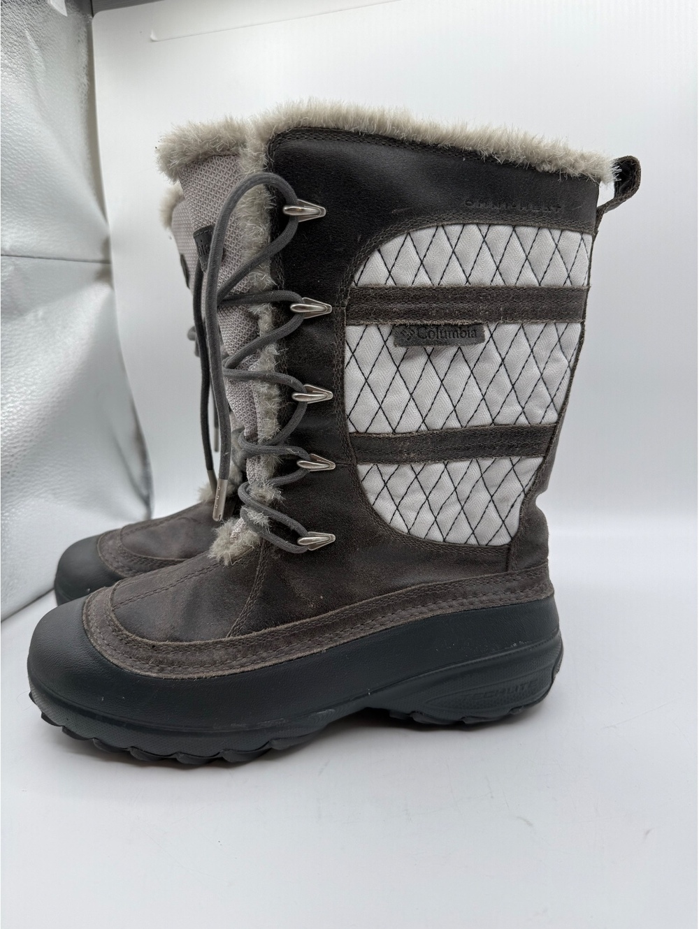 Columbia Women's Omni heat insulated Winter Snow Boots Size 7